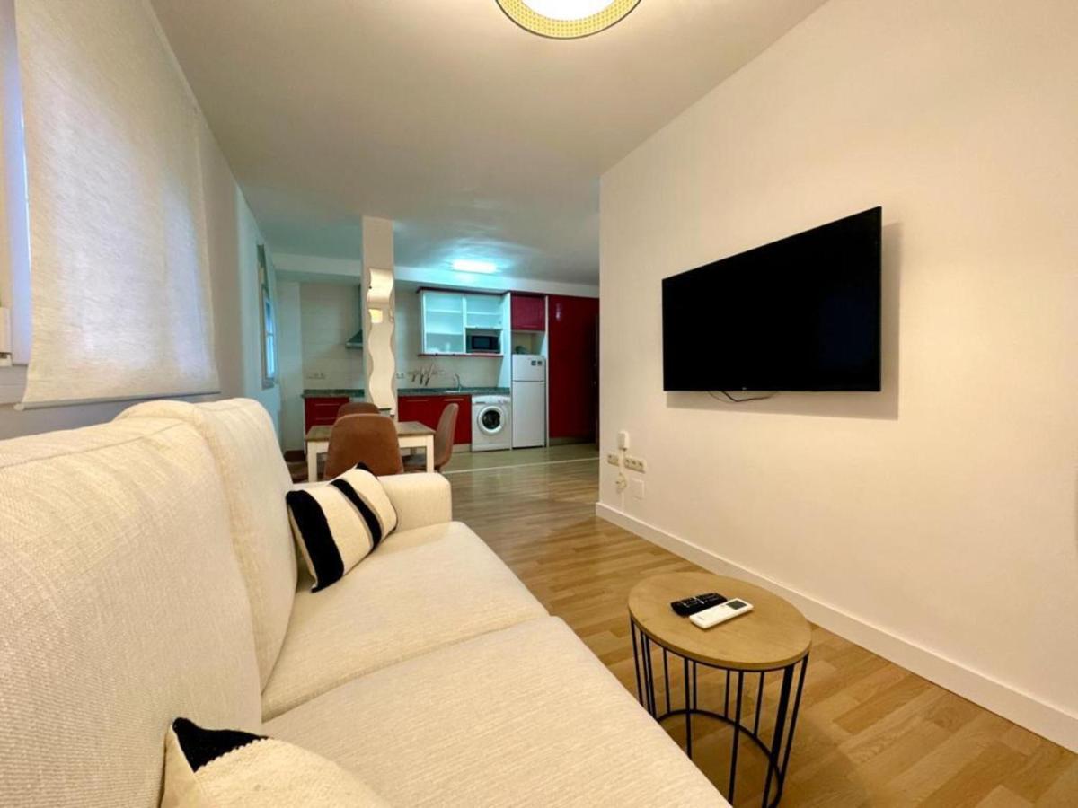 מאלגה Santa Lucia 1 Bedroom Apartment מראה חיצוני תמונה