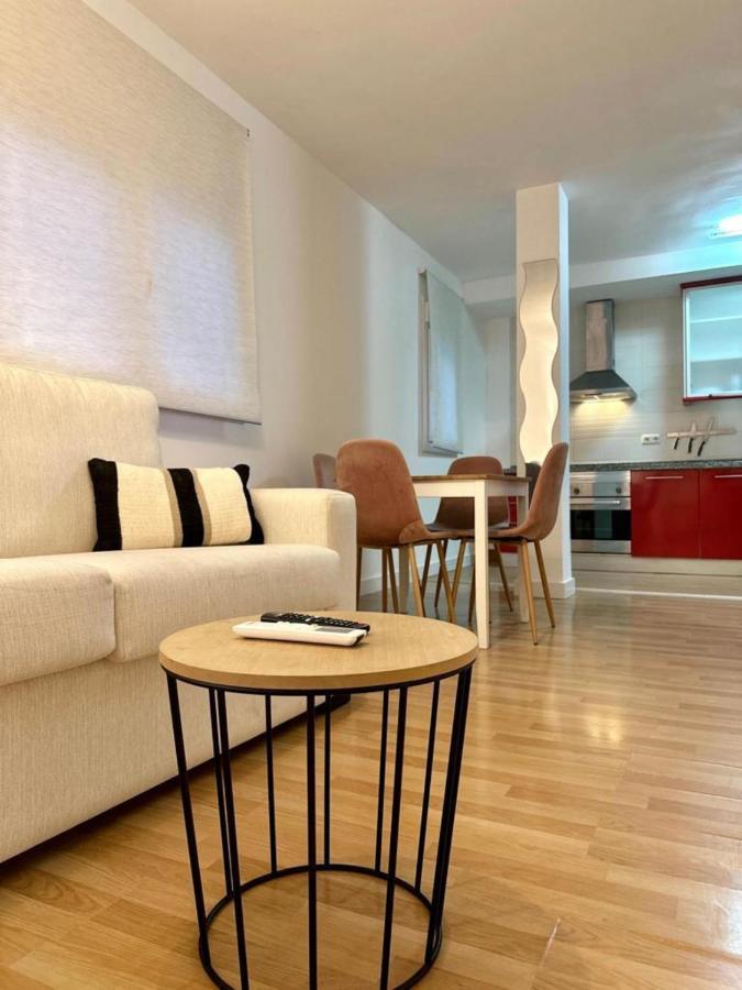 מאלגה Santa Lucia 1 Bedroom Apartment מראה חיצוני תמונה