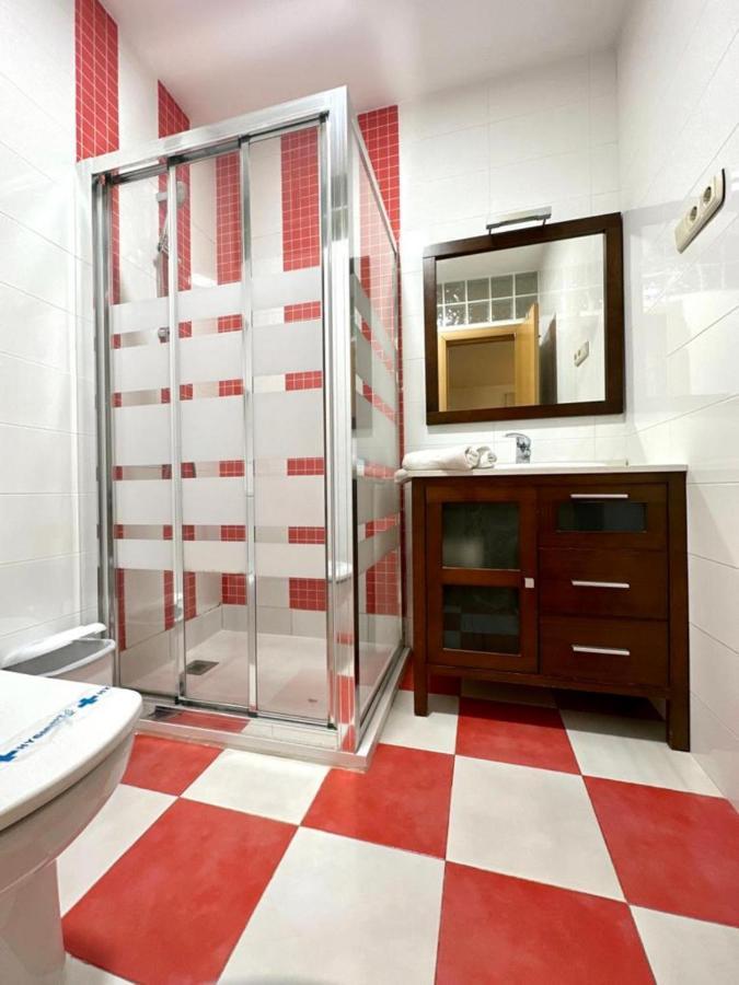 מאלגה Santa Lucia 1 Bedroom Apartment מראה חיצוני תמונה